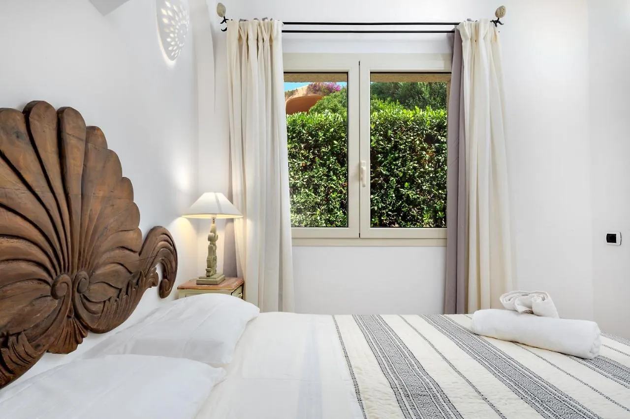 Appartamento Eleganza - Sherdenia Luxury Apartments Marinella  0*, Marinella (Sardinia)