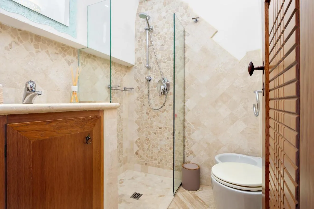 Appartamento Eleganza - Sherdenia Luxury Apartments Marinella  Italy